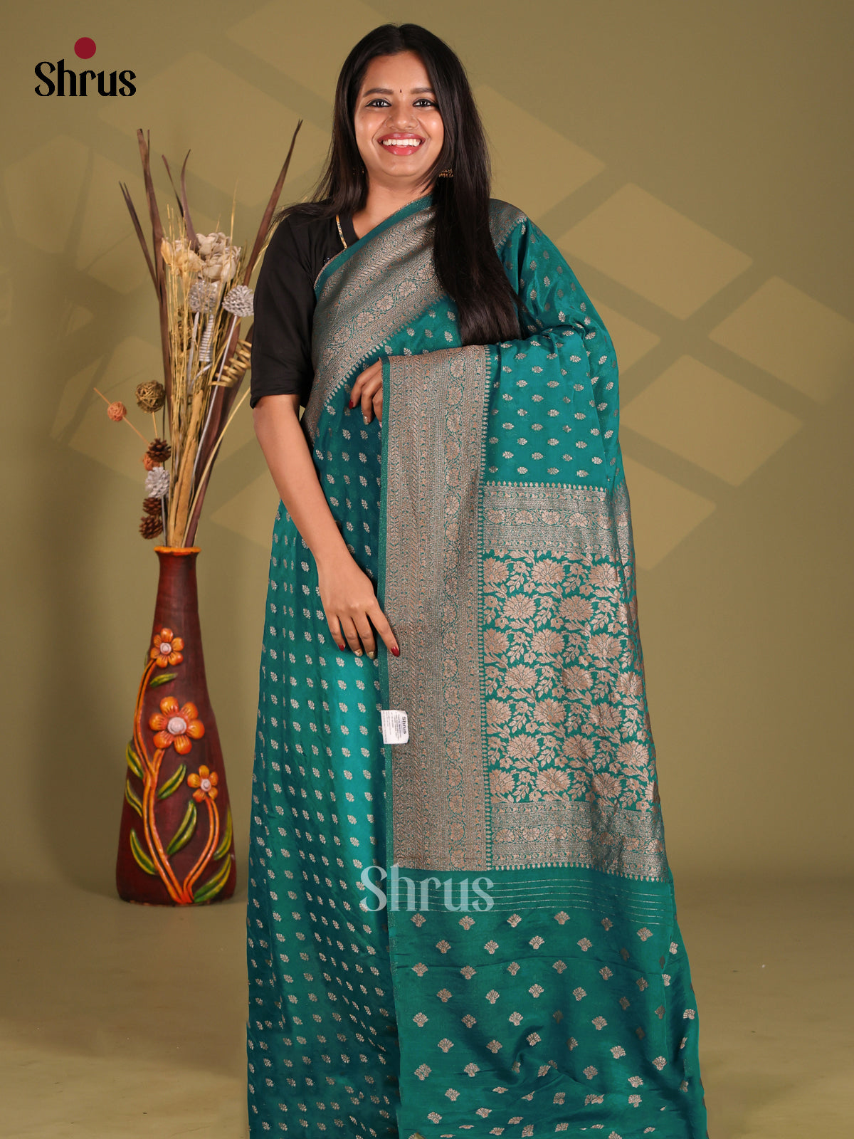Green - Semi Georgette Saree - Shop on Shrus.com