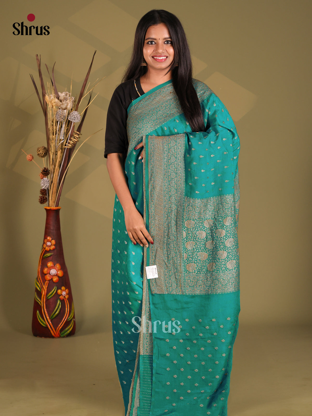 Green- Semi Georgette Saree - Shop on Shrus.com