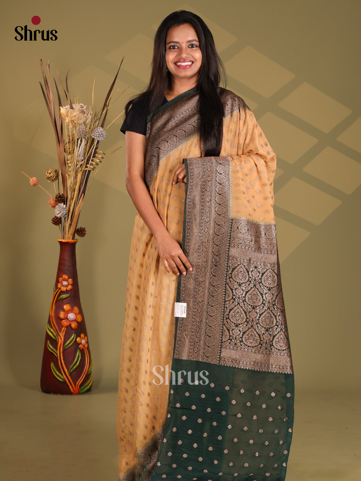Beige & Green - Semi Georgette Saree