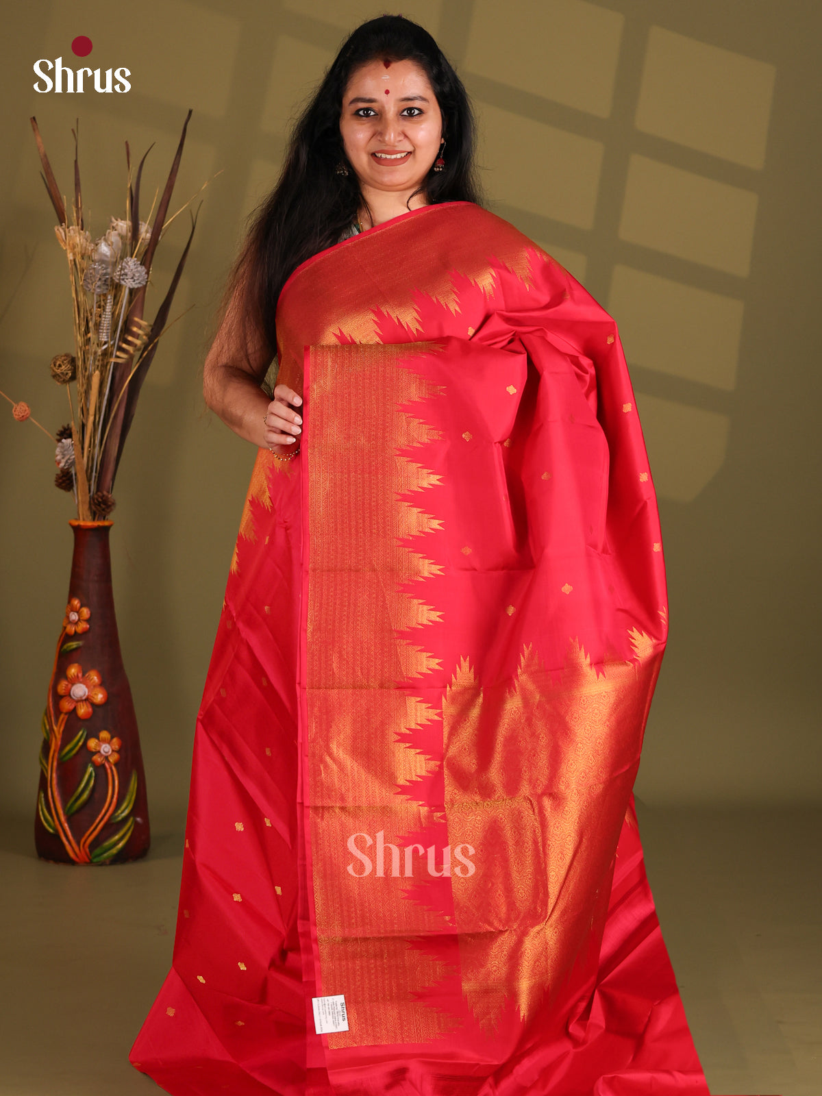Red single tone Kanchipuram silk (HR) Saree with self temple zari border-1