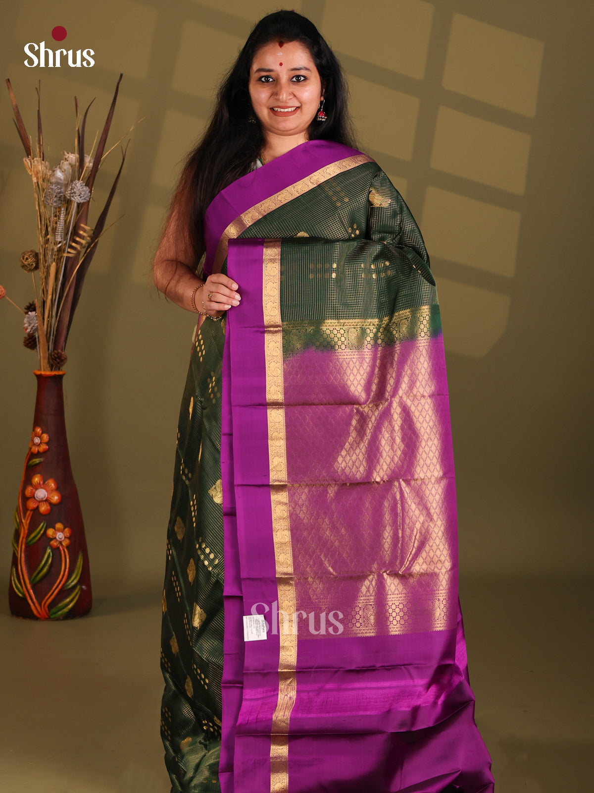 Green and Purple Kanchipuram silk (HR) Saree with peacock , floral buttas - Shop on Shrus.com