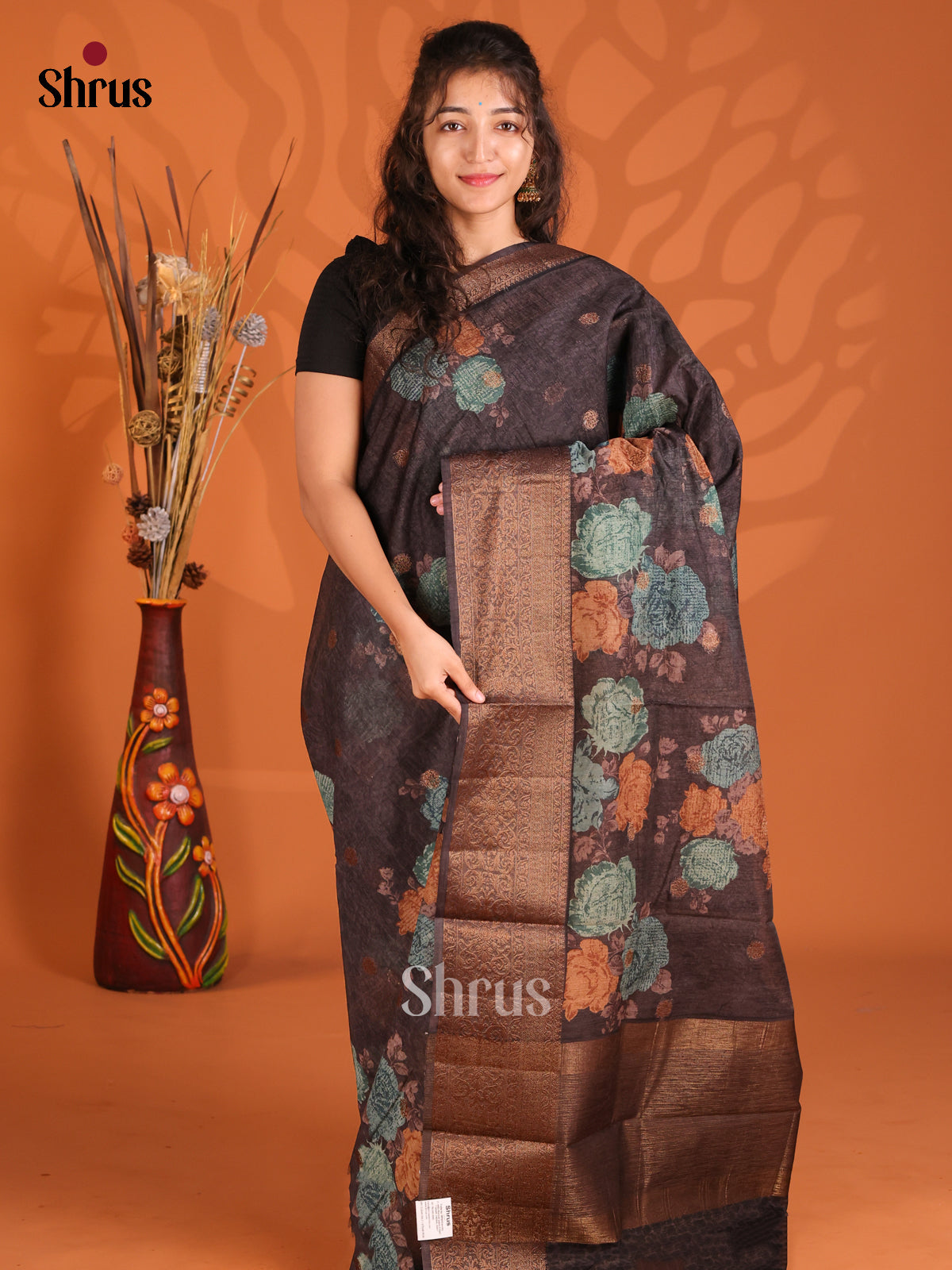 Black - Semi Linen Printed Saree - Shop on Shrus.com