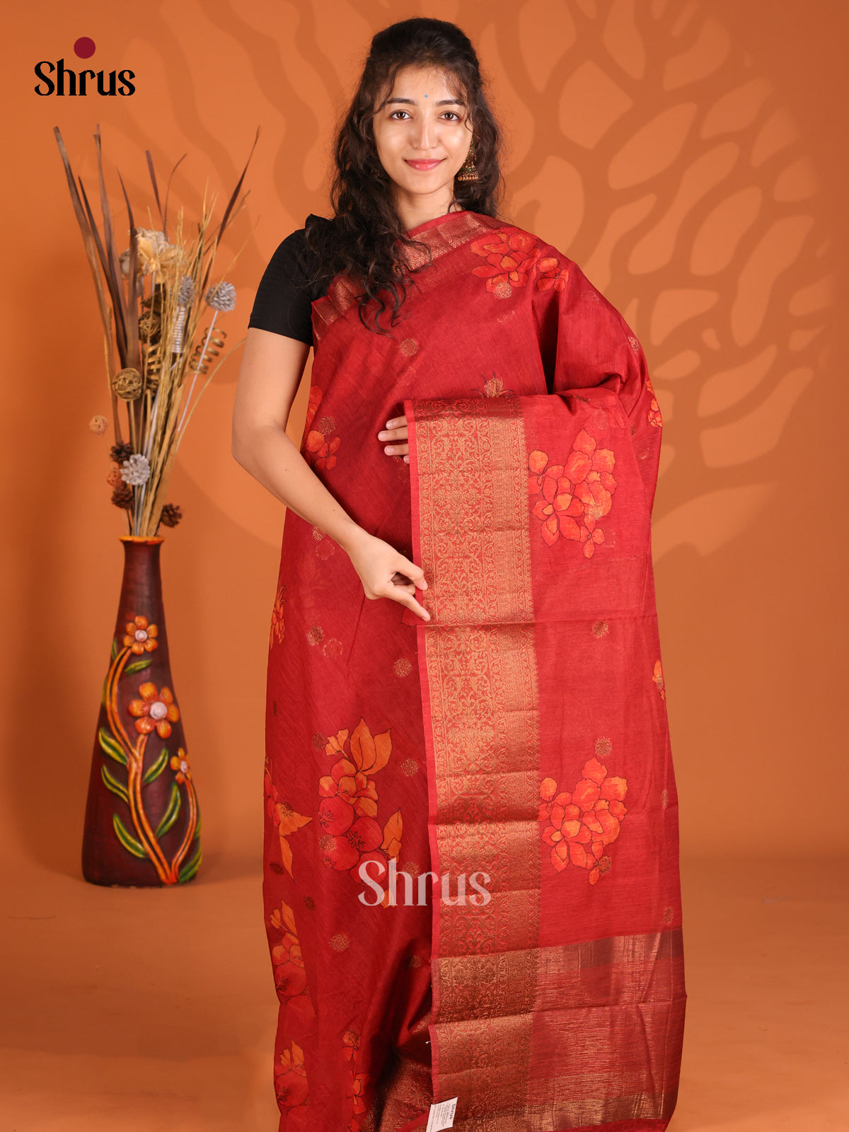 Red -Semi Linen printed Saree - Shop on Shrus.com