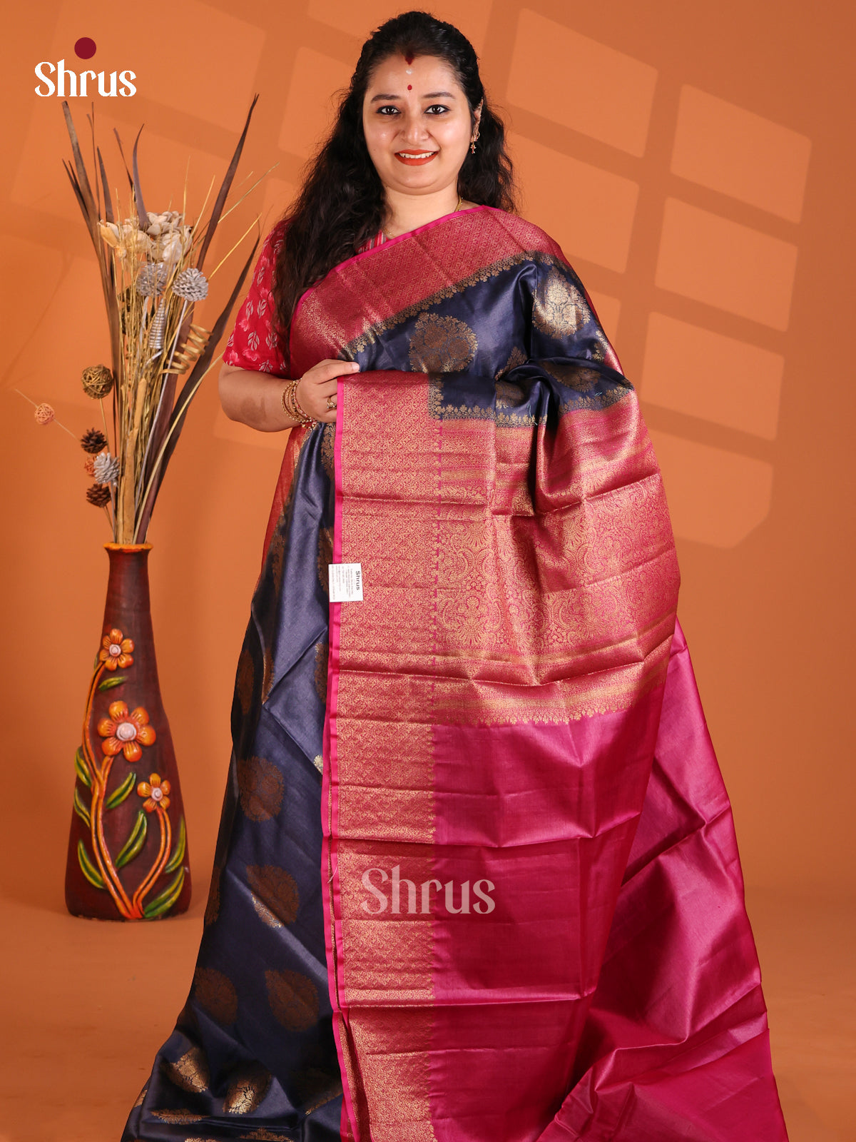 DFS25013 - Tussar Saree - Shop on Shrus.com