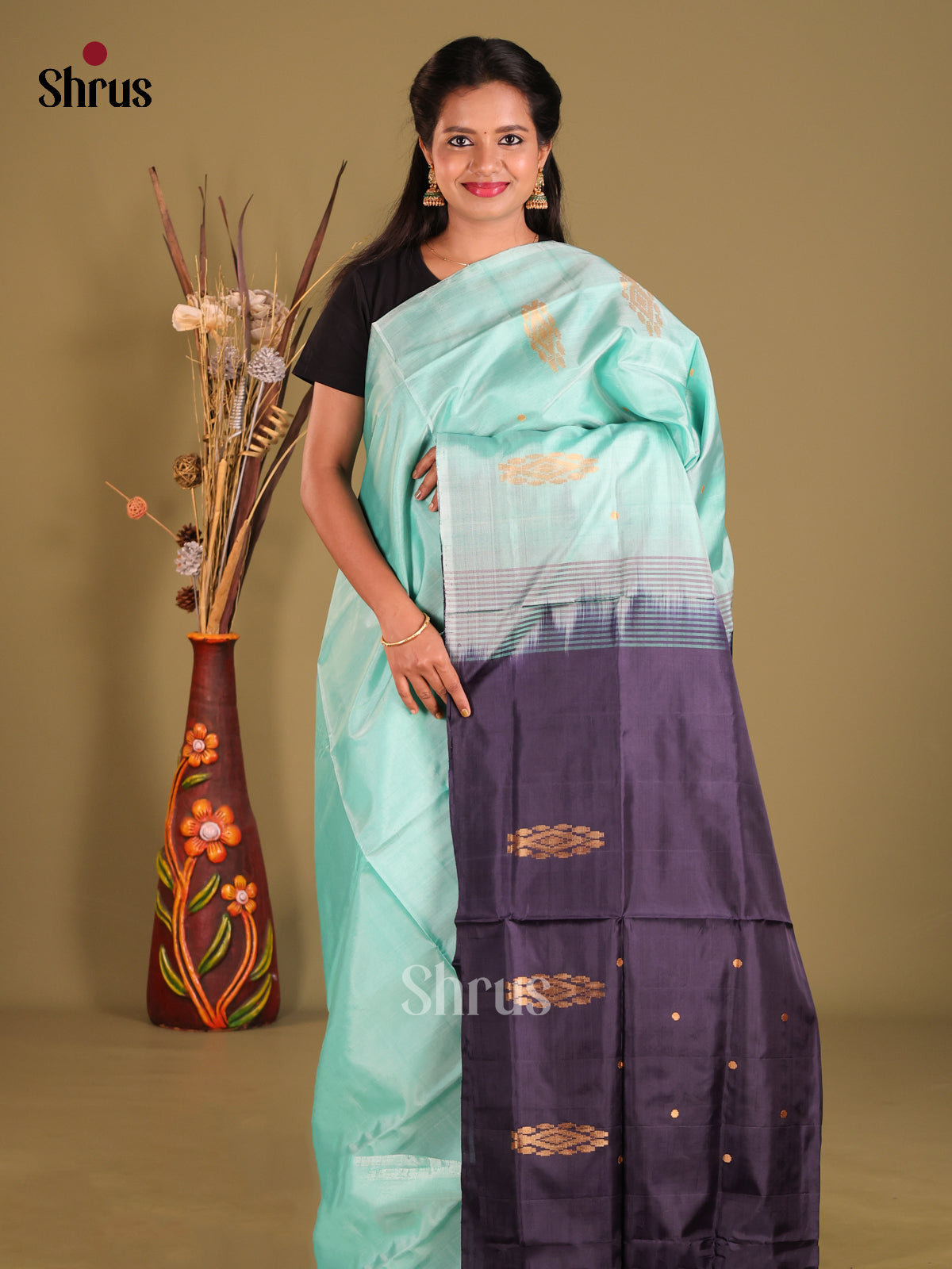 DFS26007 - Banana Pith Saree - Shop on Shrus.com