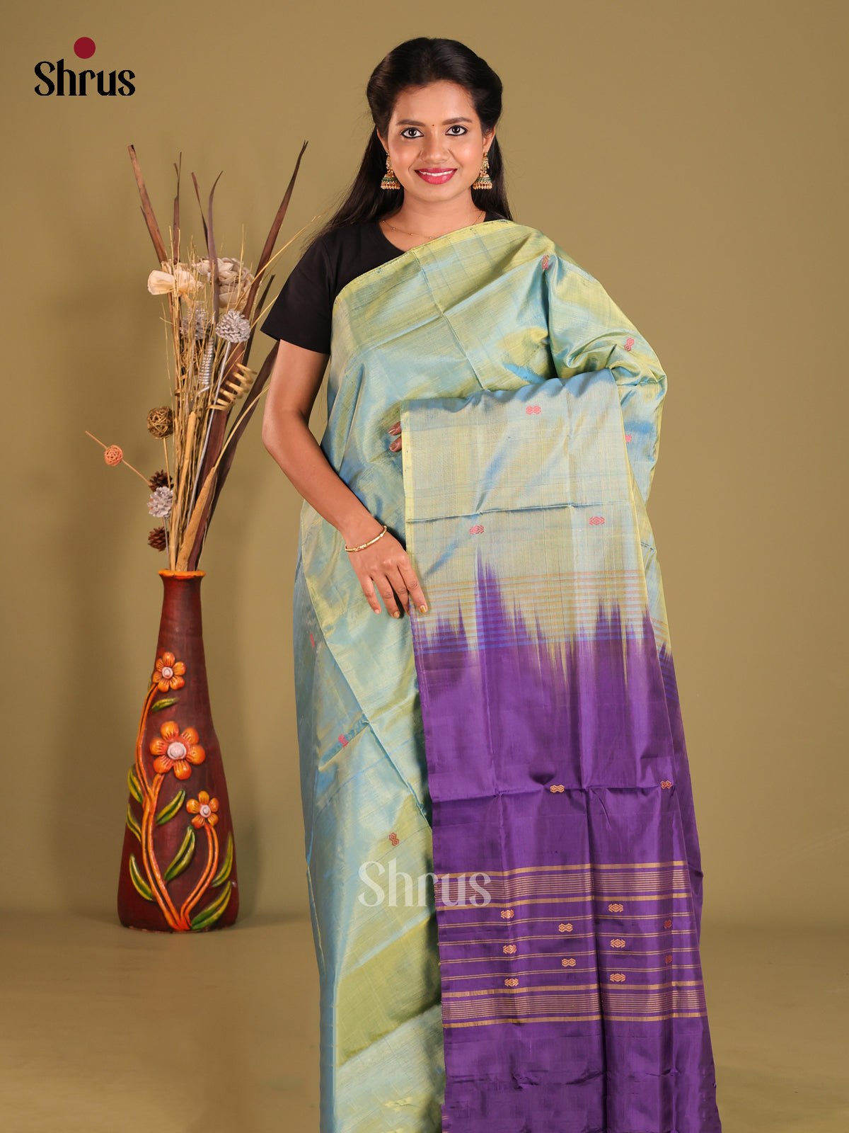 DFS26015 - Banana Pith Saree - Shop on Shrus.com
