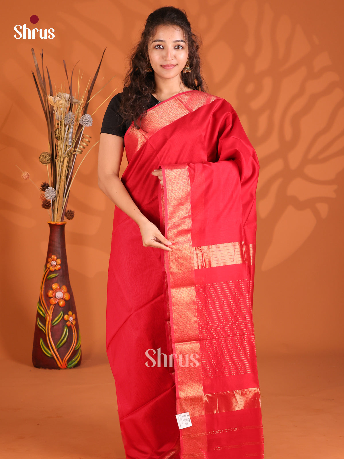 Red(Single Tone) - Maheshwari silkcotton Saree - Shop on Shrus.com