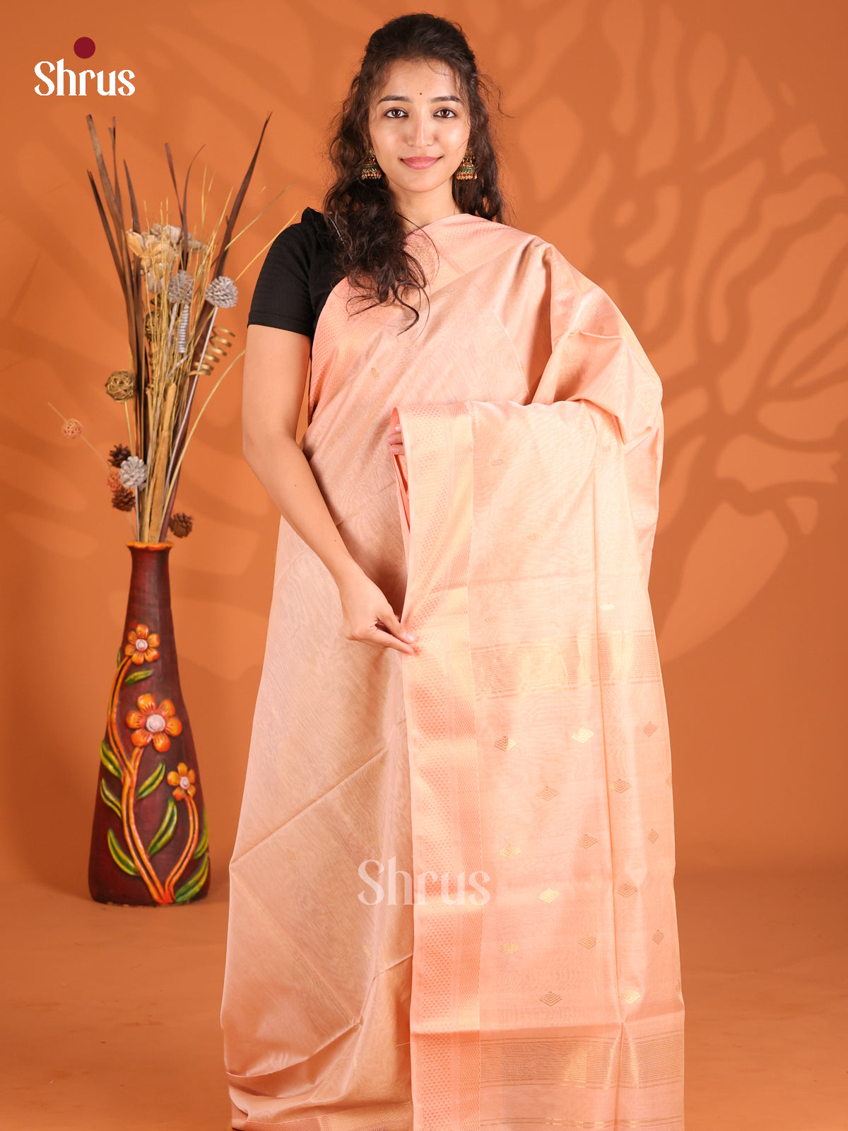 Mild Peach(Single Tone) - Maheshwari silkcotton Saree - Shop on Shrus.com
