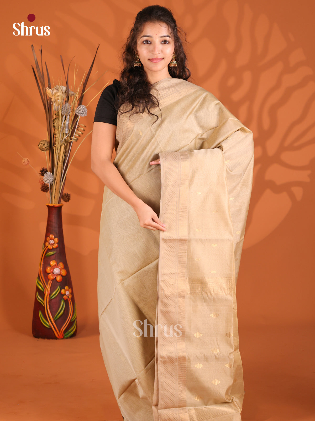 Dull Gold(single Tone) - Maheshwari silkcotton Saree
