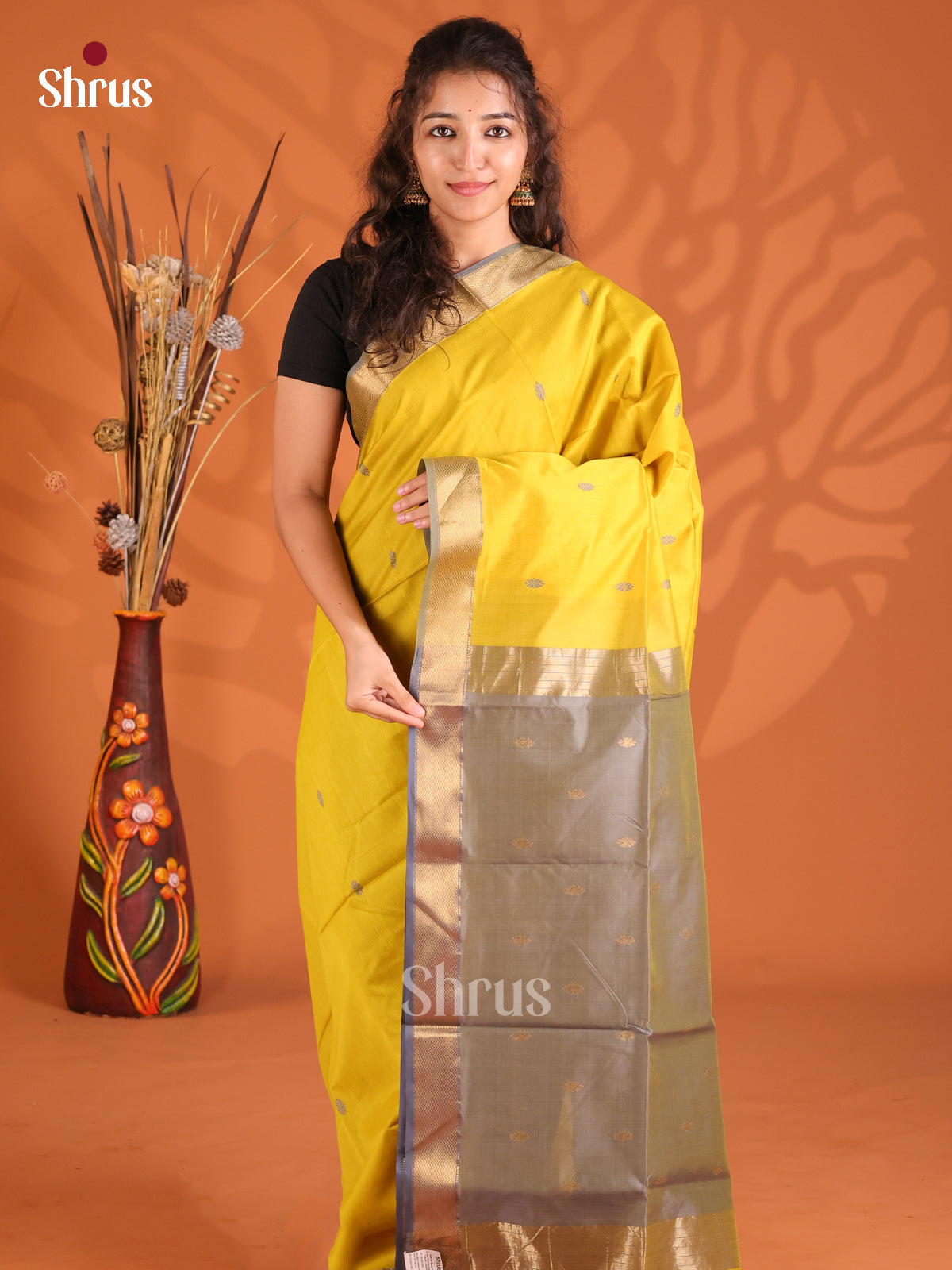 Yellow & Grey- Maheshwari silkcotton Saree