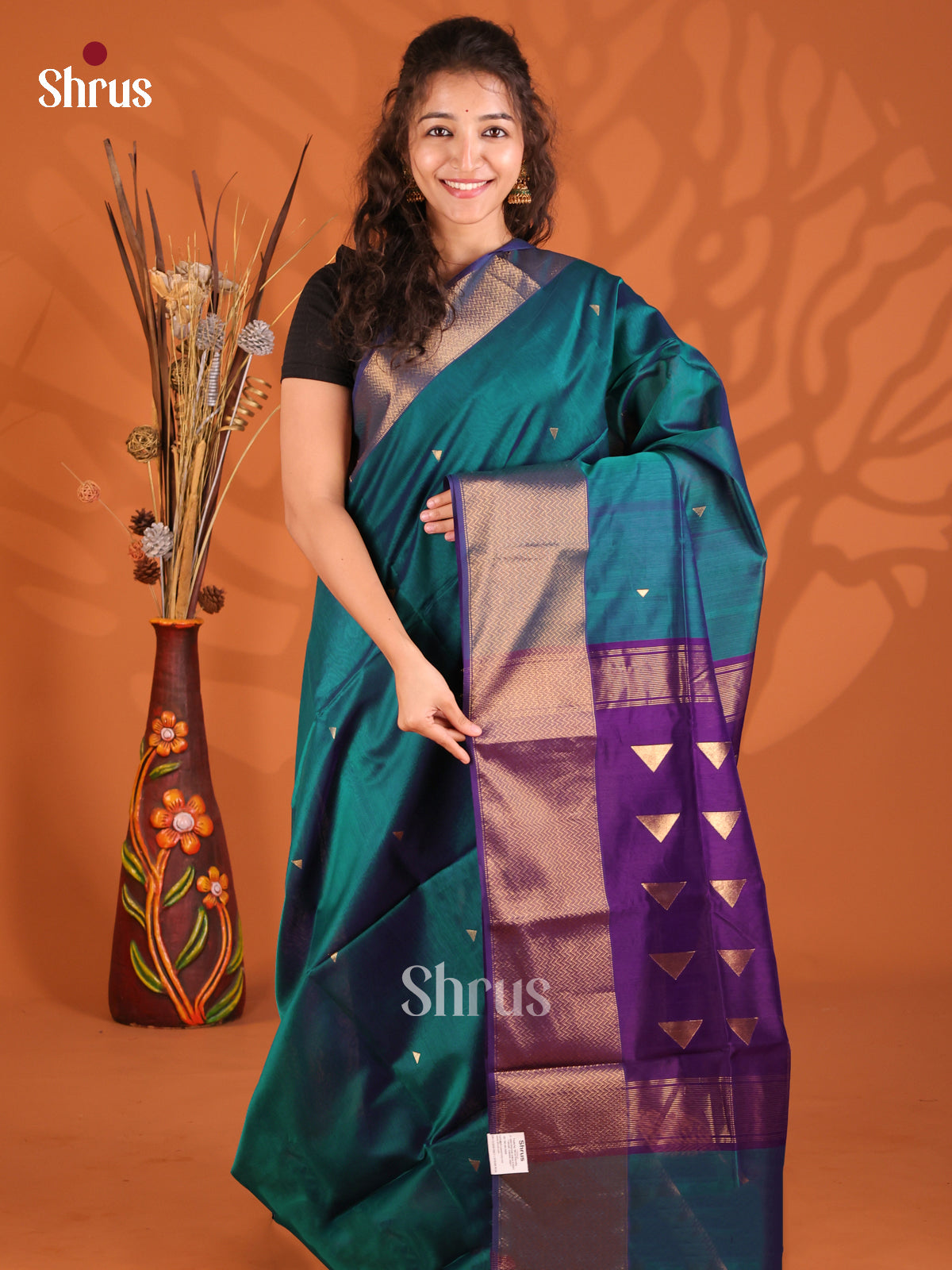 Peacock Green & Violet - Maheshwari silkcotton Saree
