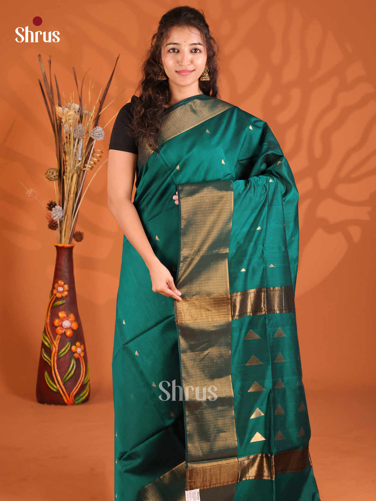 Peacock Green(Single Tone) - Maheshwari silkcotton Saree