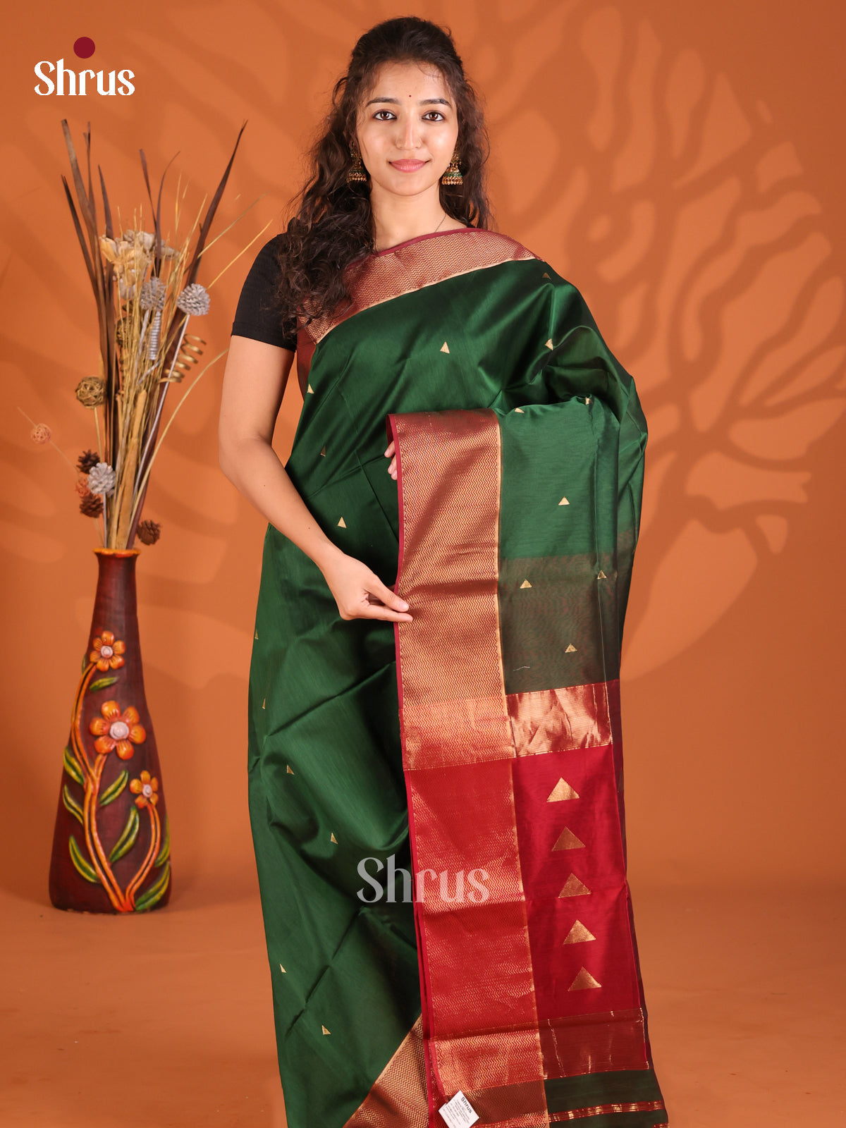 Green & Maroon - Maheshwari silkcotton Saree - Shop on Shrus.com