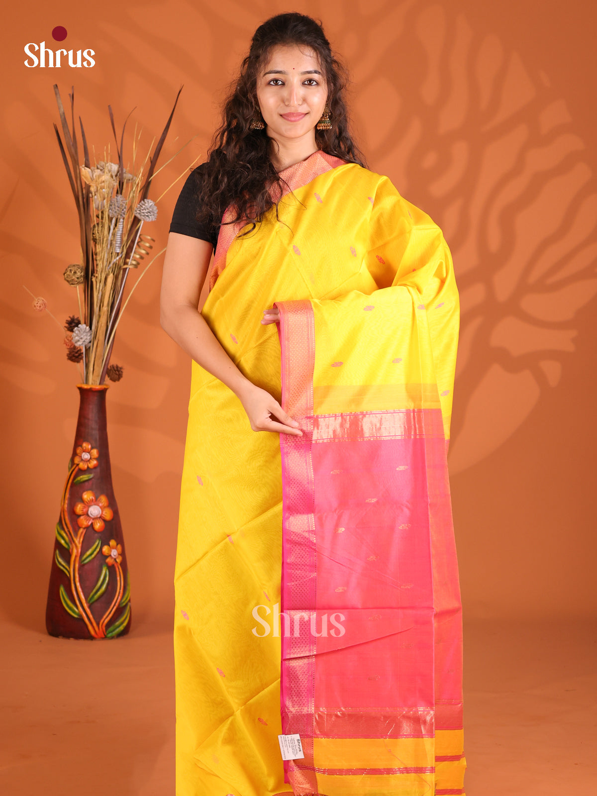 Yellow & Pink - Maheshwari silkcotton Saree