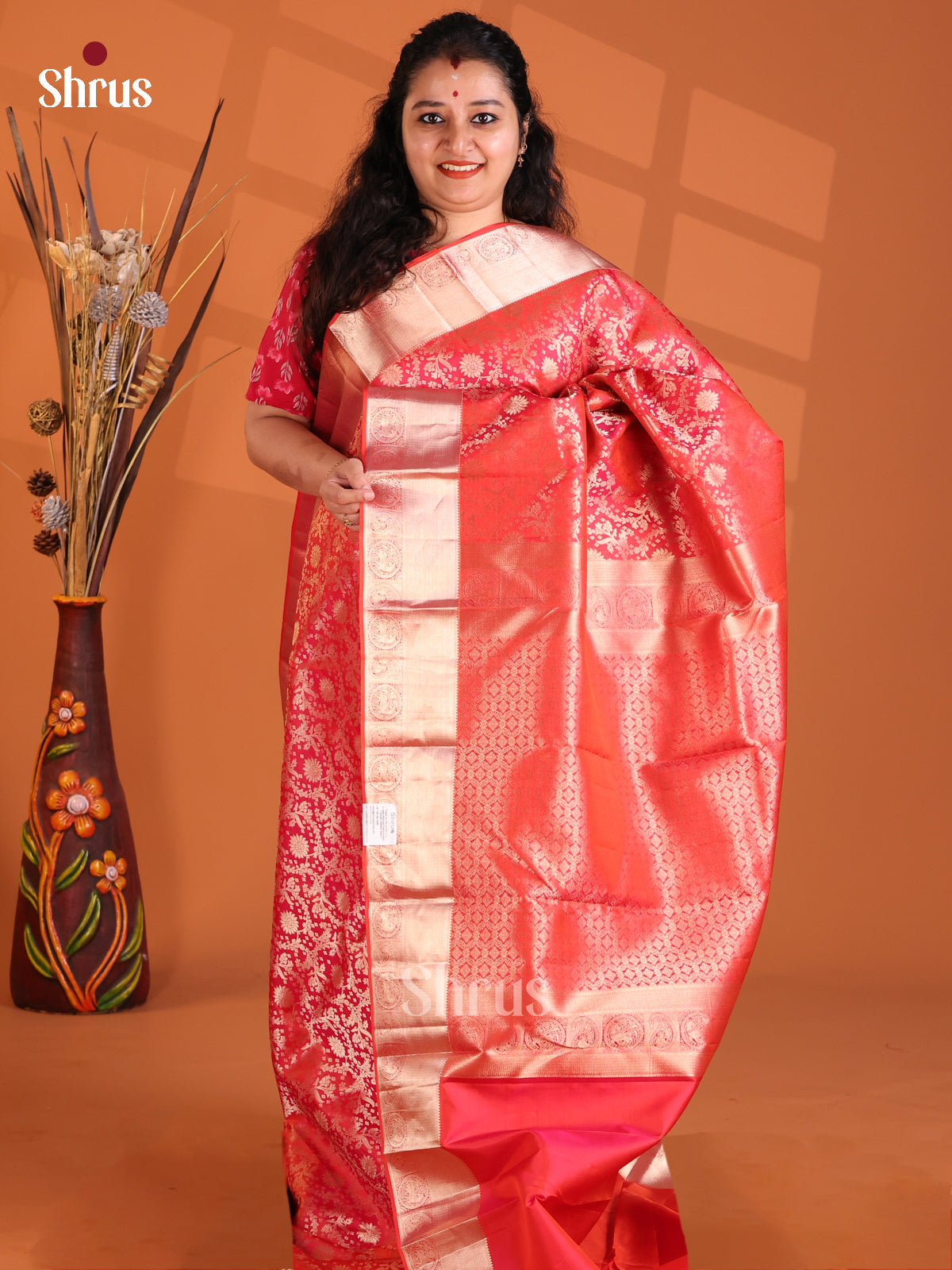 Red Single Tone Kanchipuram silk Saree with zari floral nestling brocade-1