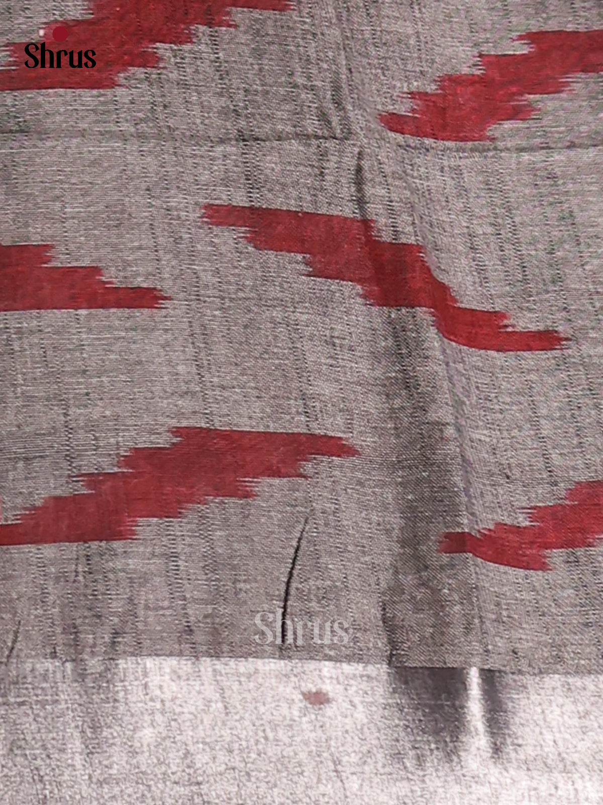 White & Grey Semi Ikkat Saree - Shop on Shrus.com