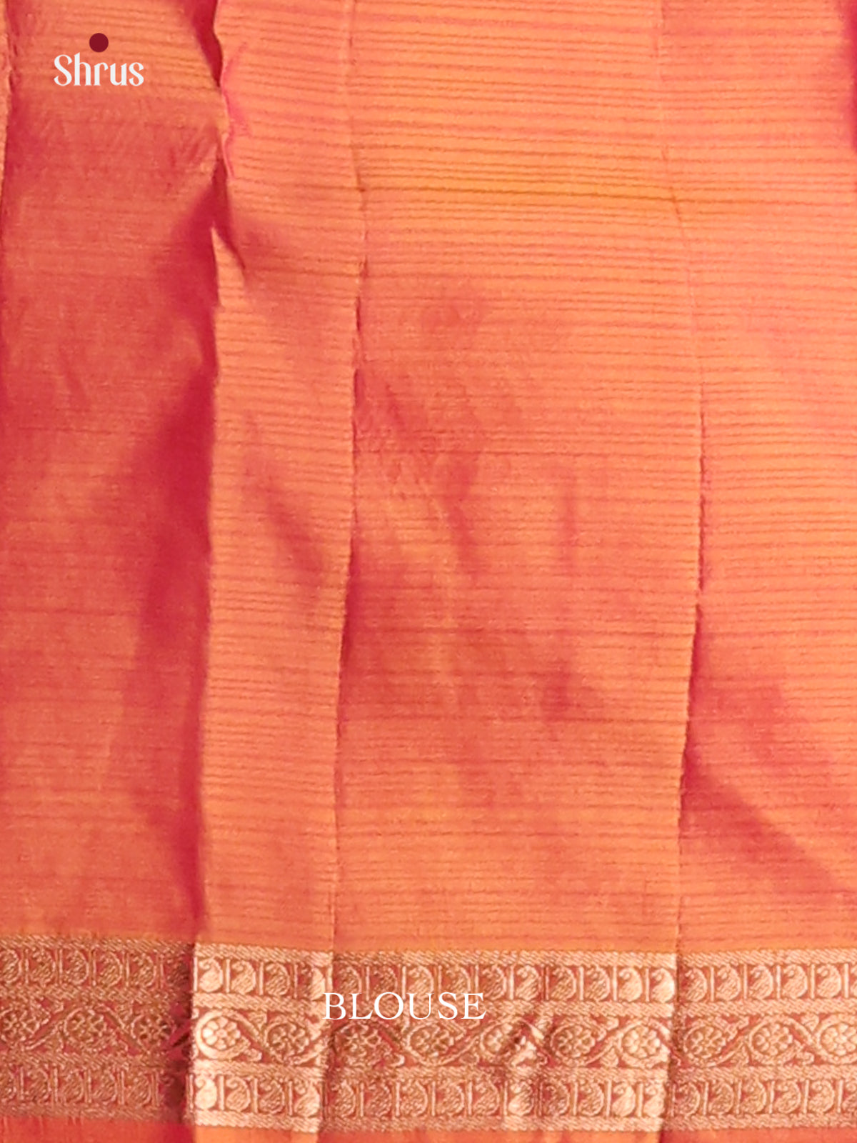 Charming Pink Kanchipuram silk Saree gleams with gold zari buttas-2