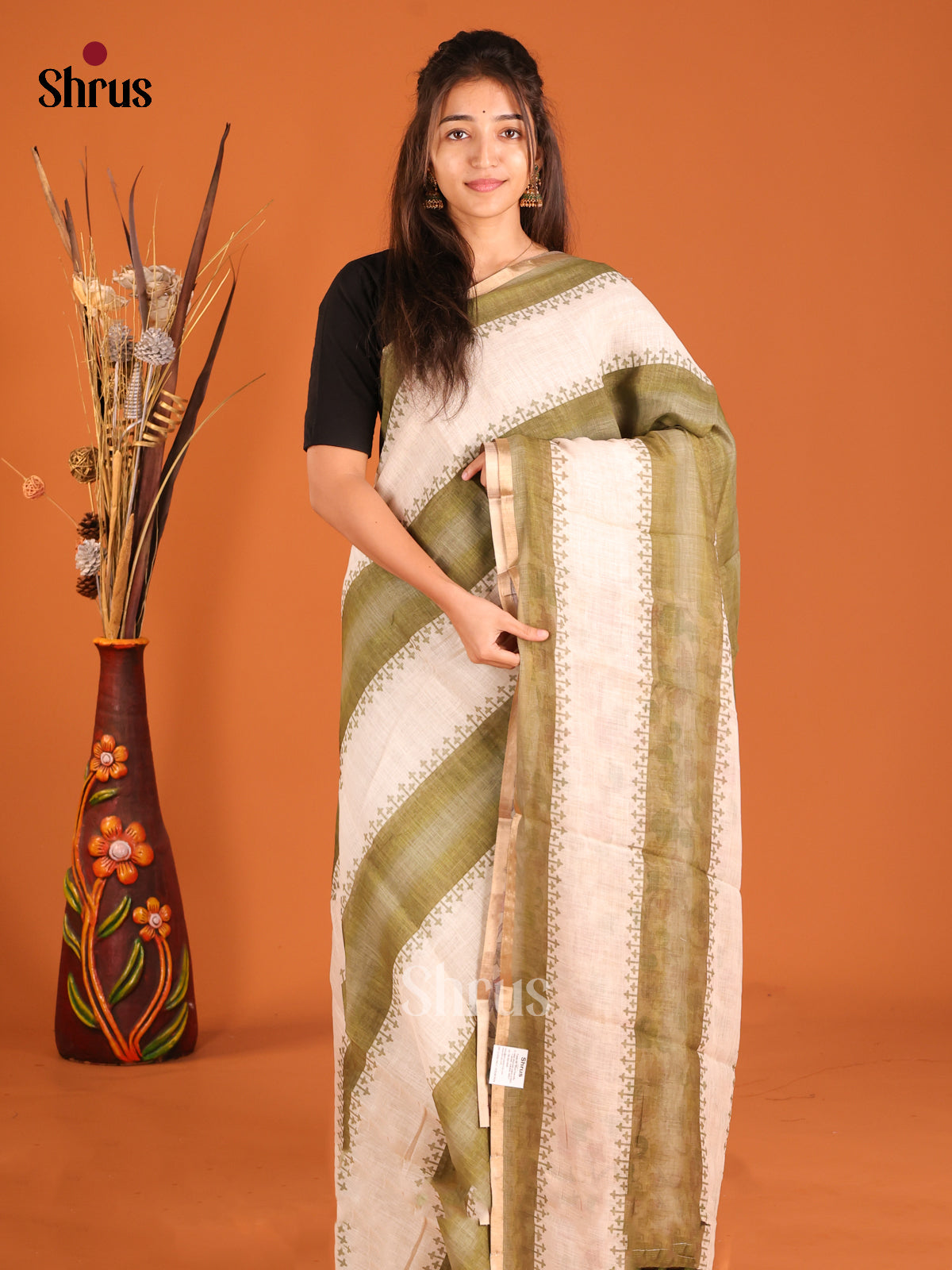 Cream & Green - Linen Cotton Saree
