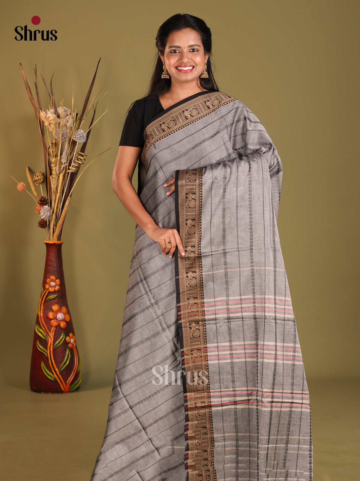 Grey & Black - Narayanpet Cotton Saree