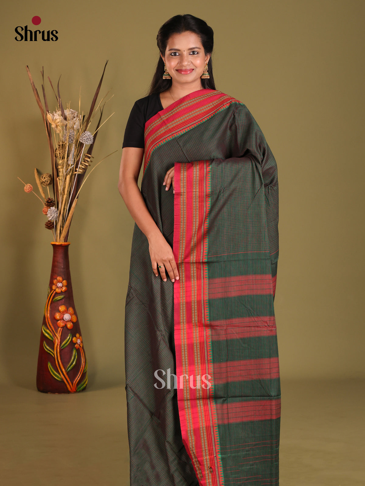Green & Red - Narayanpet Cotton Saree