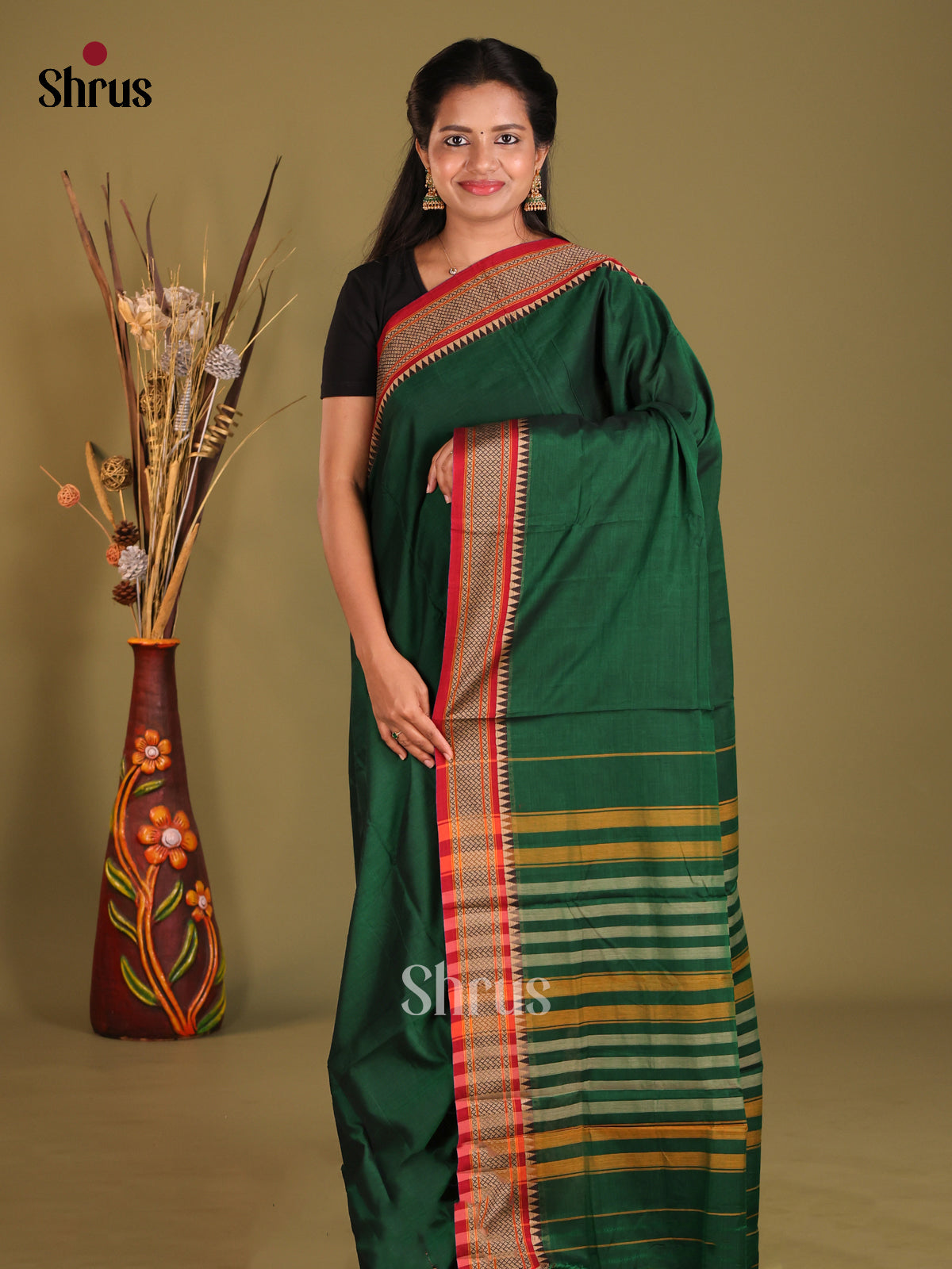 Green & Red - Narayanpet Cotton Saree