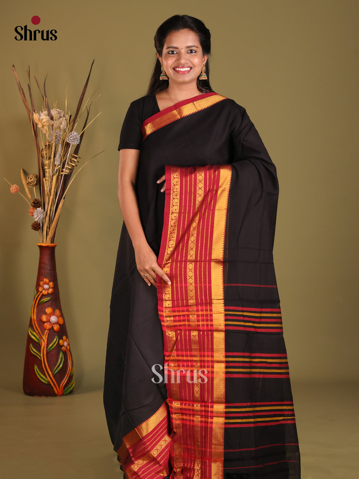 Black & Maroon- Narayanpet Cotton Saree