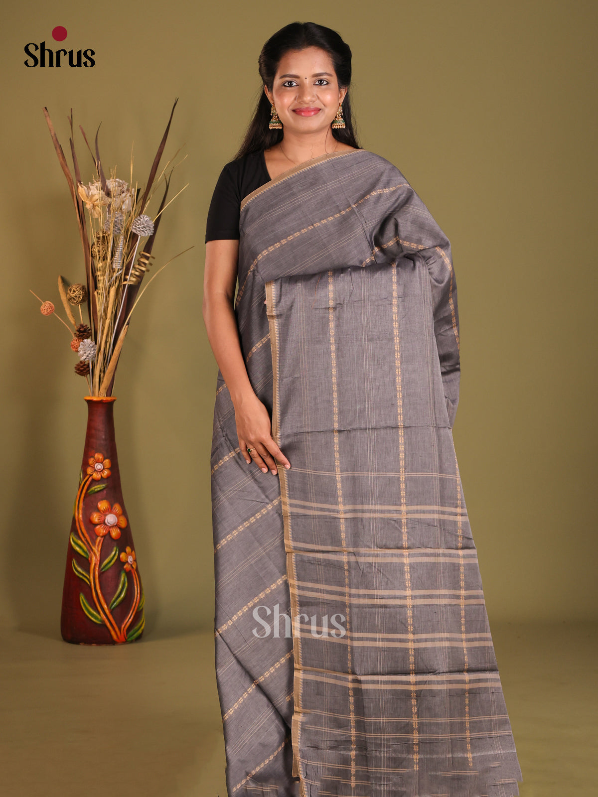 Grey - Narayanpet Cotton Saree