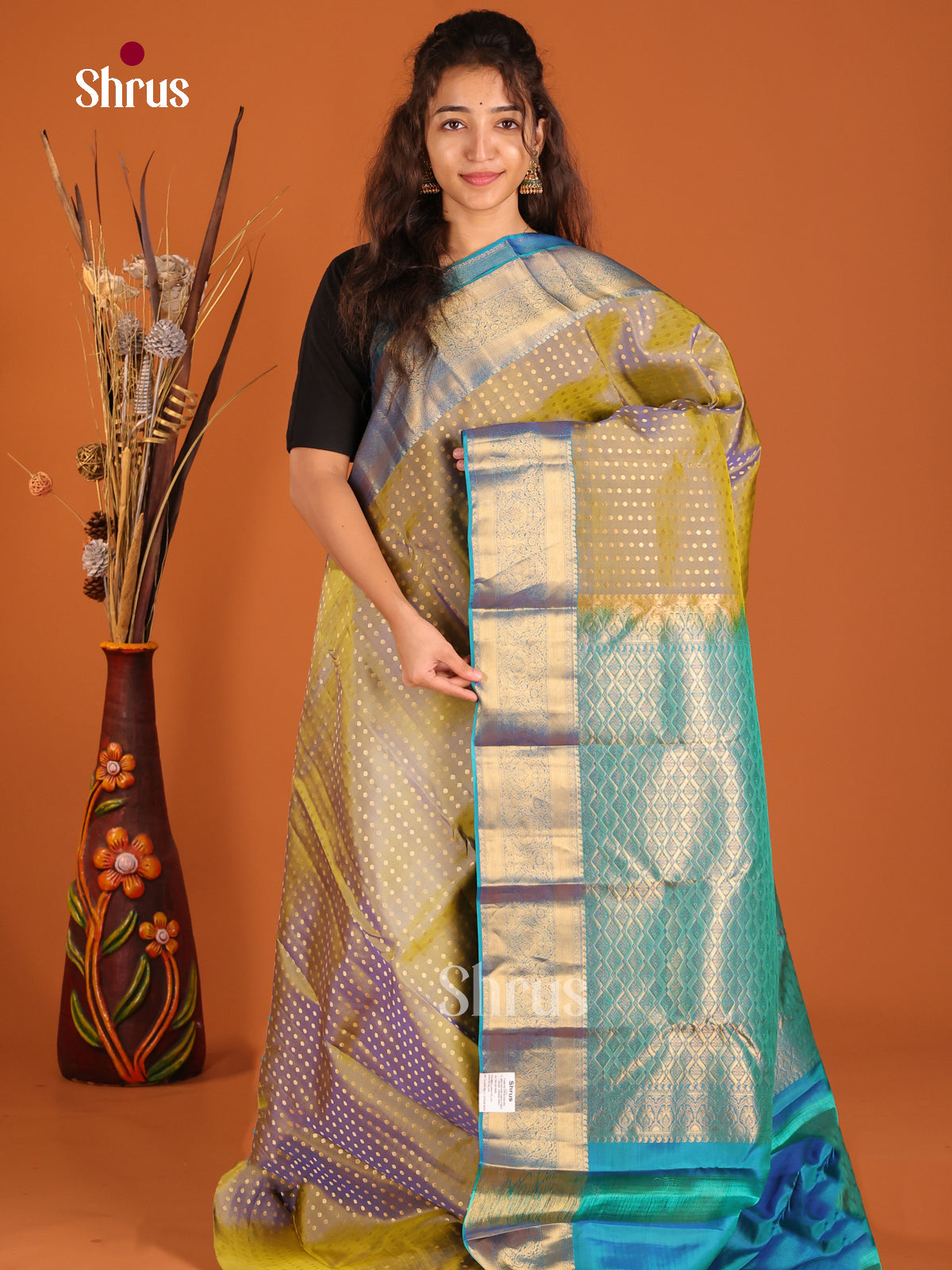 Double Shaded Green & Blue - Kanchipuram-halfpure Saree - Shop on Shrus.com