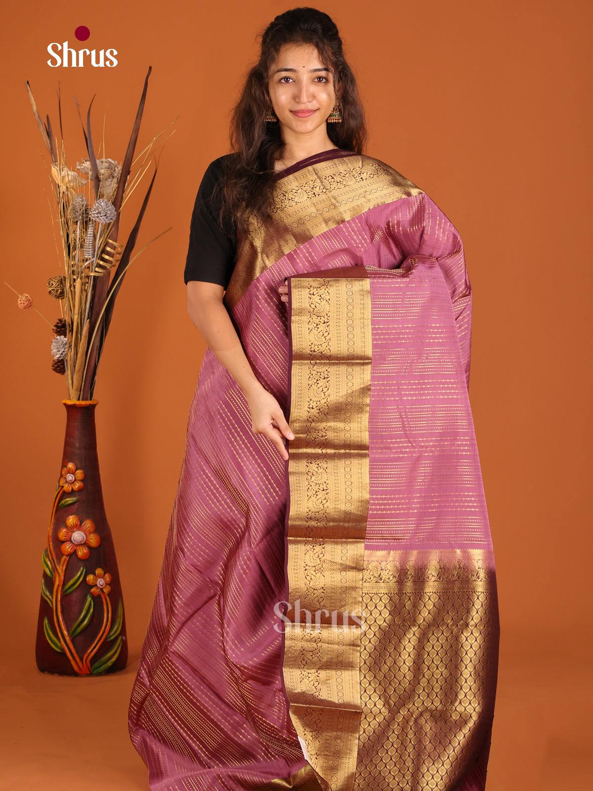 DGS17062 - Kanchipuram-halfpure Saree - Shop on Shrus.com