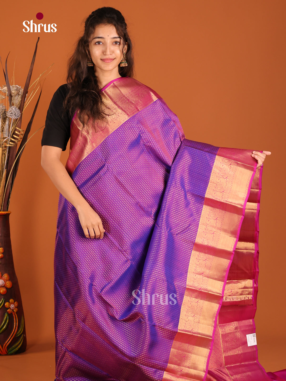Violet & Majenta - Kanchipuram-halfpure Saree - Shop on Shrus.com