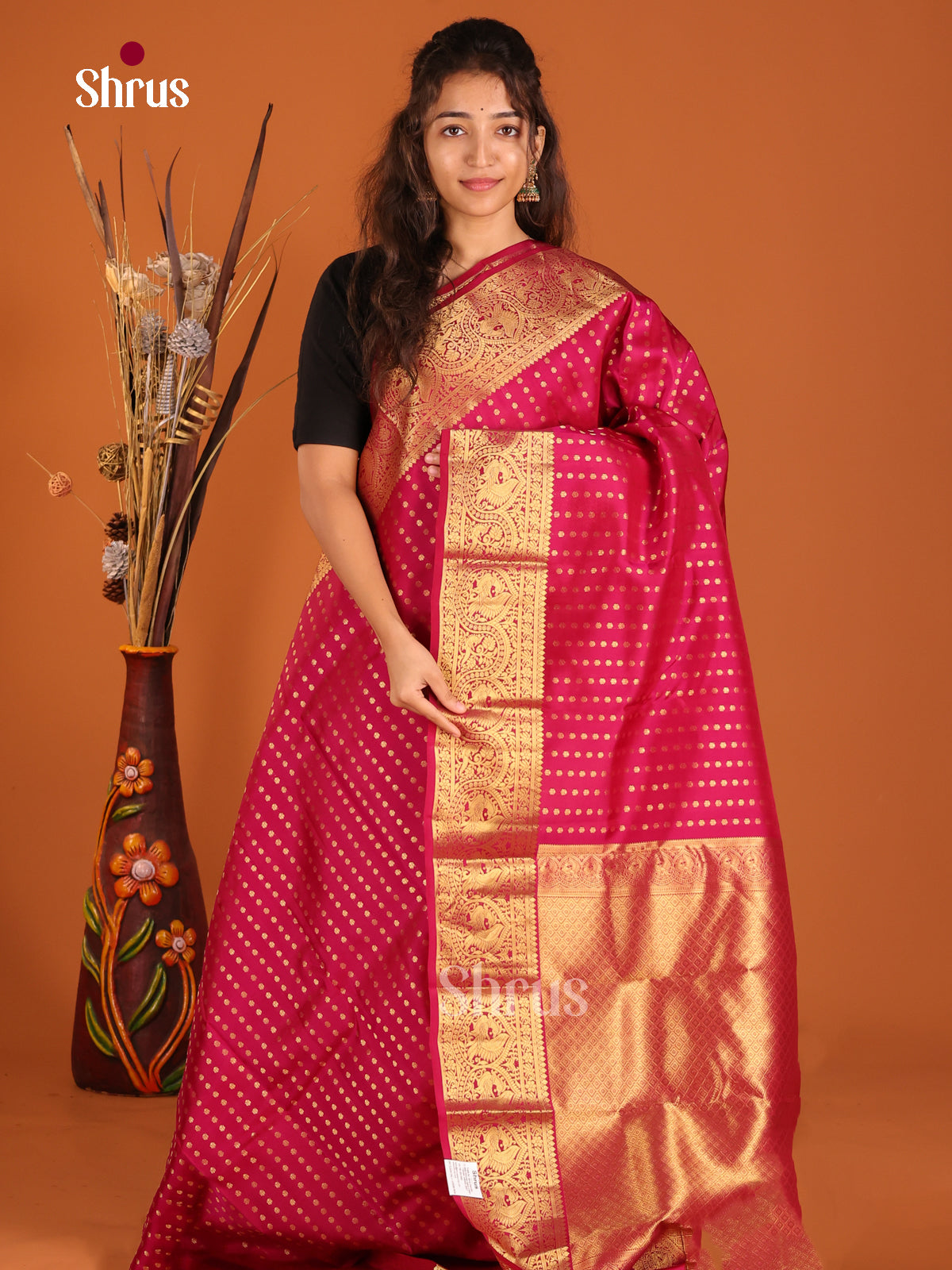 Red(Single Tone) - Kanchipuram-halfpure Saree - Shop on Shrus.com