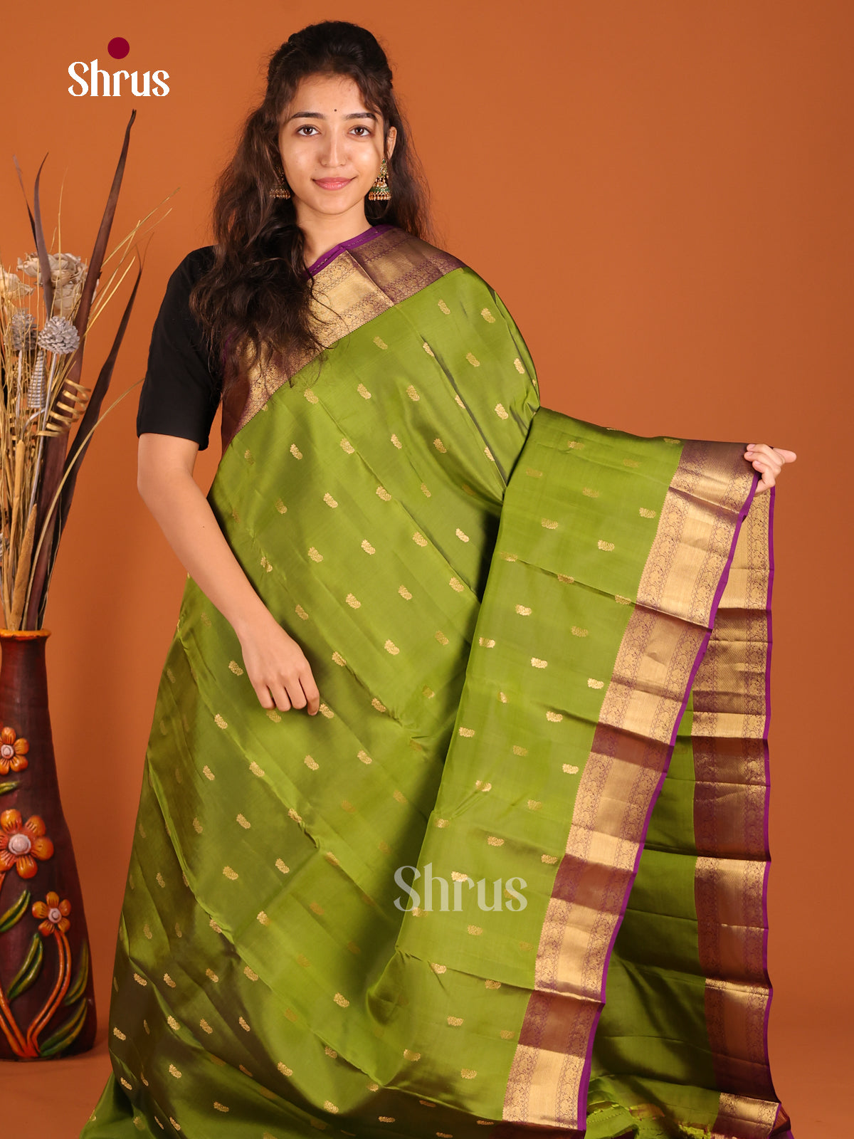 Leaf Green & Purple- Kanchipuram-halfpure Saree - Shop on Shrus.com