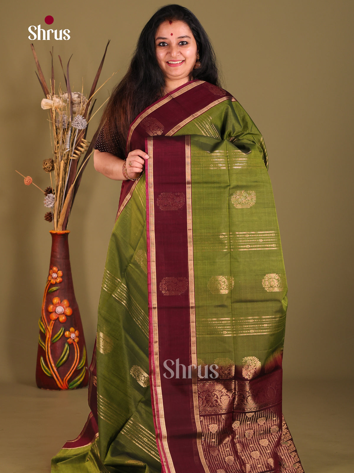 Green & Maroon Silk Cotton Saree with contrast zari brocade pallu - Shop on Shrus.com