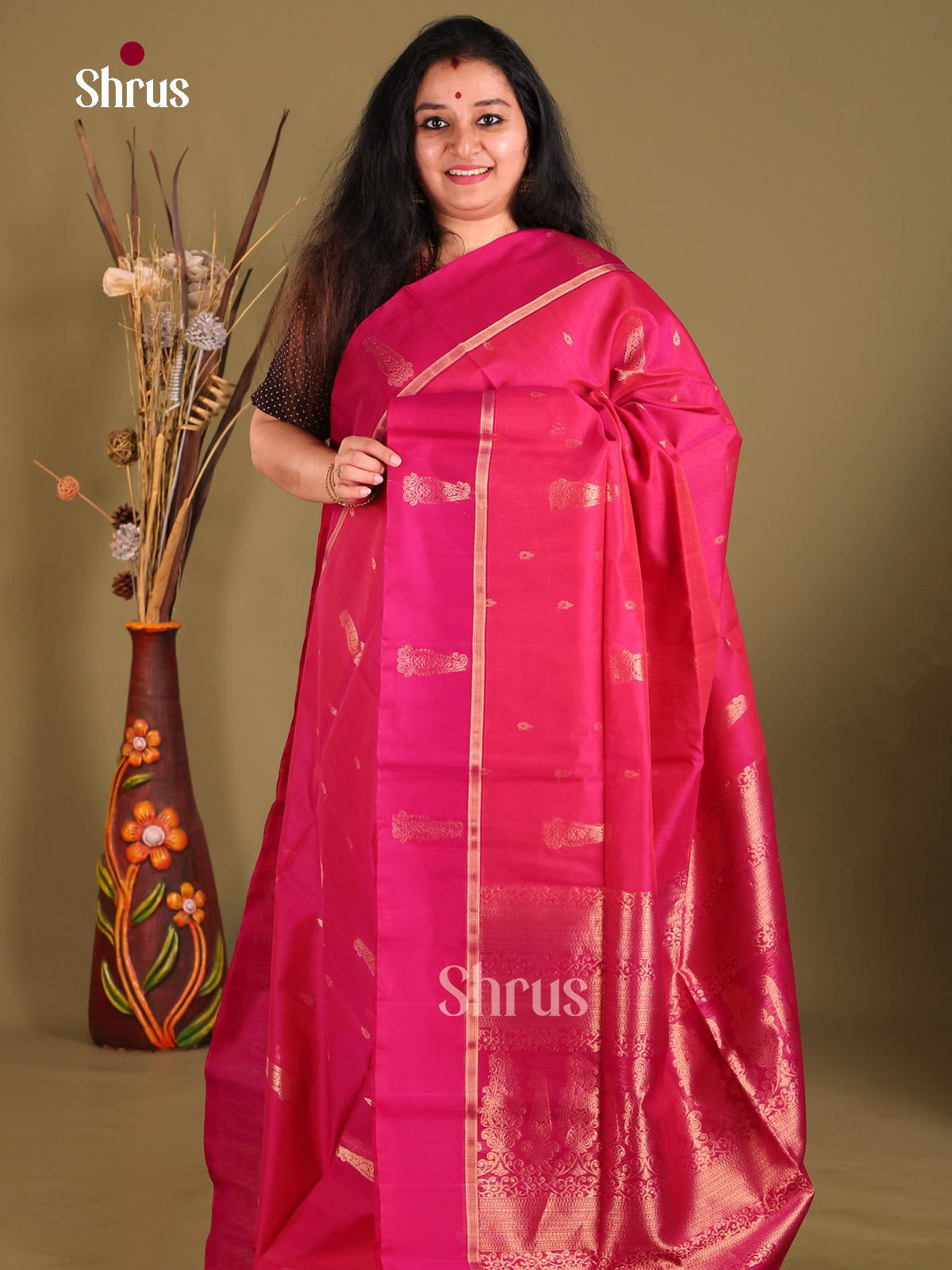 Pink Single Tone Silk Cotton Saree glrms with gold zari floral buttas - Shop on Shrus.com