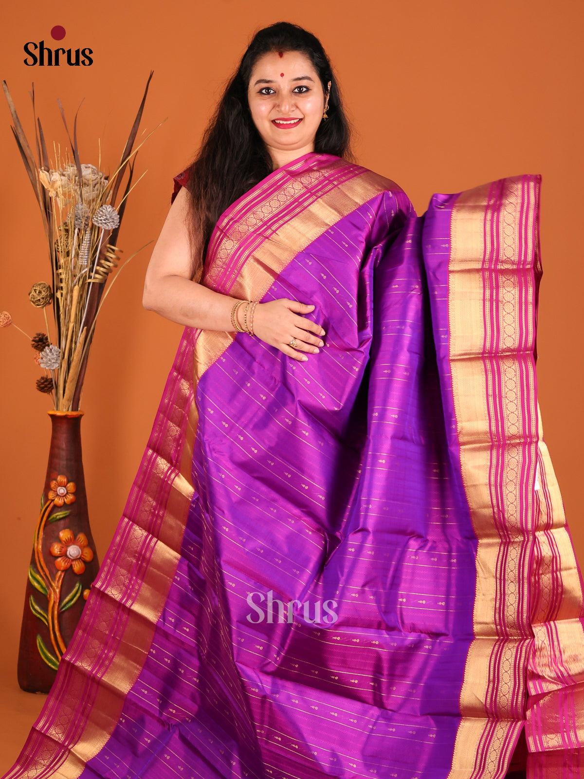 Purple & Majenta Kanchipuram silk Saree with zari stripes , buttas-2