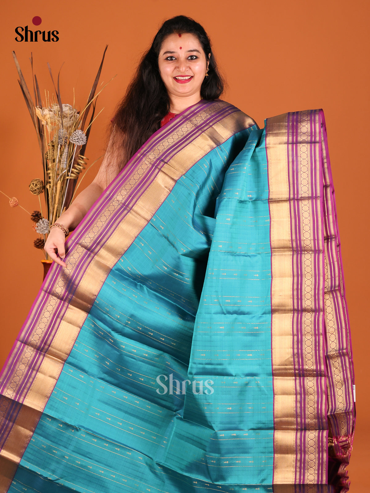 Blue & Purple Kanchipuram silk Saree with zari stripes, buttas-2