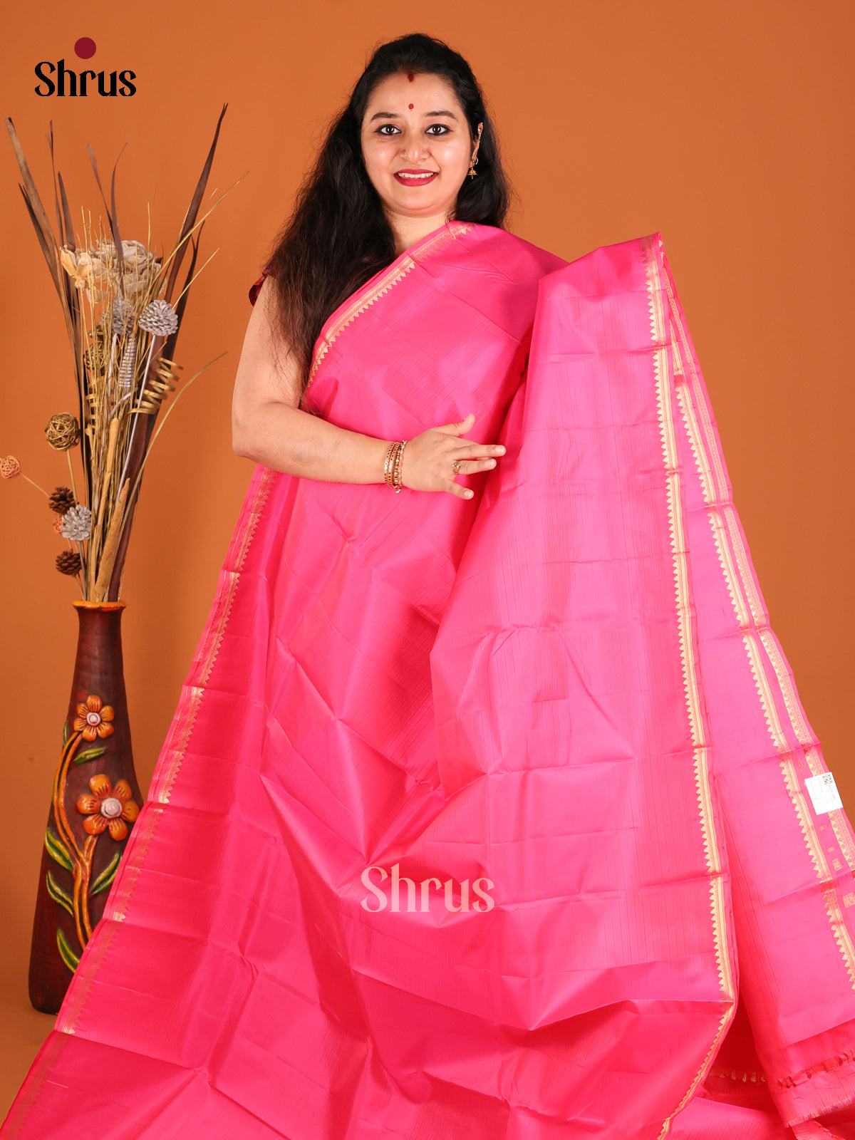 Pink Single Tone Kanchipuram silk Saree with thin zari Border-2