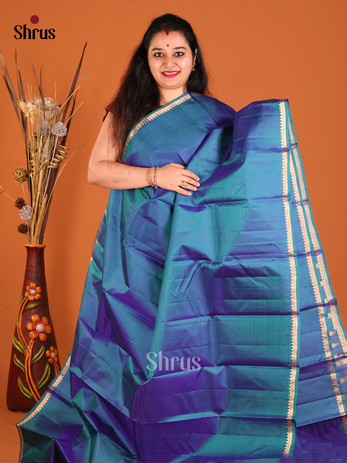 DGS19392 - Kanchipuram silk (LR) Saree - Shop on Shrus.com