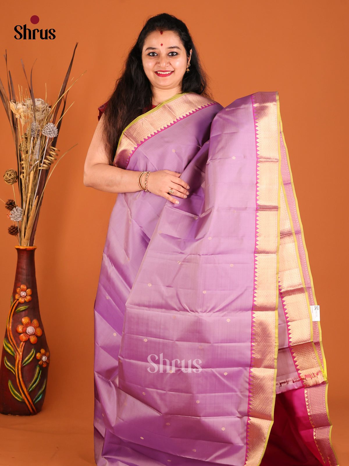 Lavender & Purple Kanchipuram silk Saree gleams with small zari buttas - Shop on Shrus.com