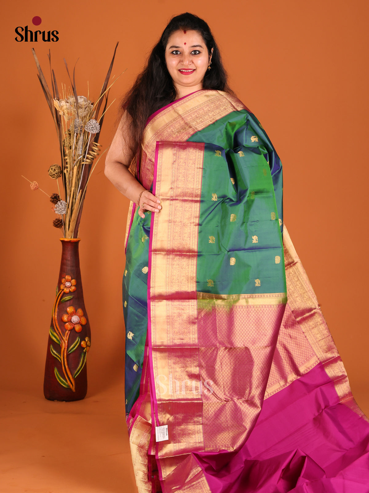 Classy Green & Purple Kanchipuram silk Saree with rich yellis , elephant vines border-1