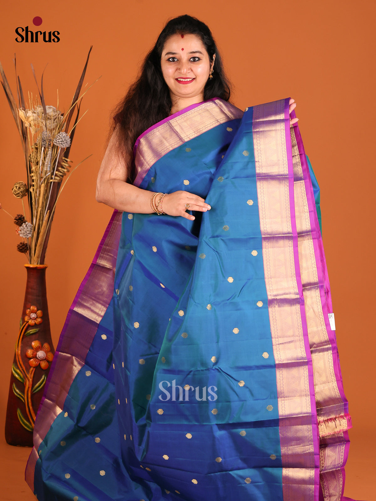 Blue & Purple Kanchipuram silk Saree with rich zari border