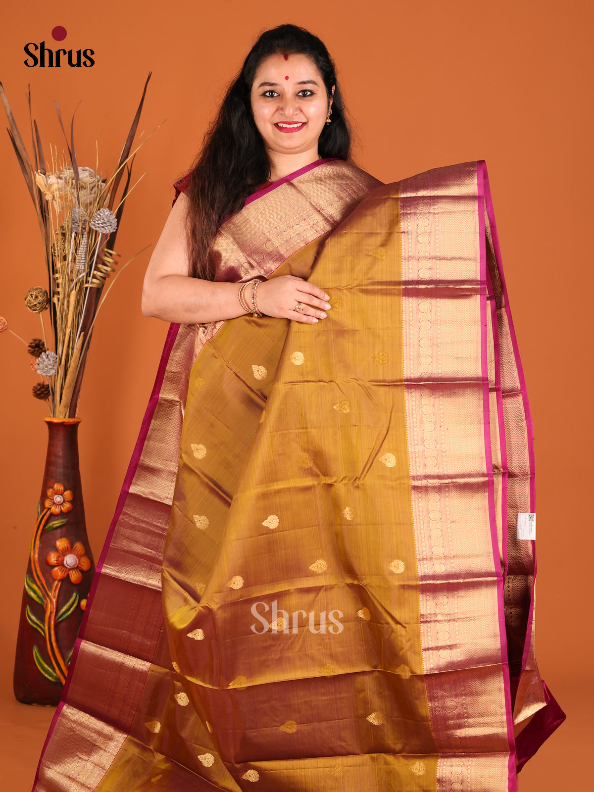 Mustard & Purple Kanchipuram silk Saree with zari drop buttas-2