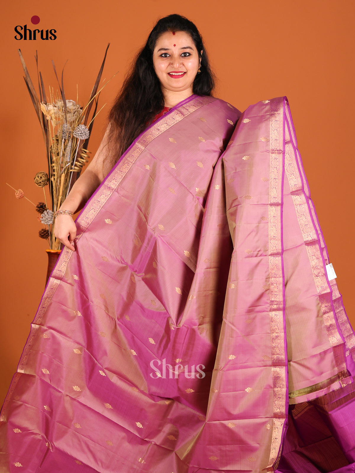 Lavender & Violet Kanchipuram silk Saree with contrast rich zari brocade pallu - Shop on Shrus.com