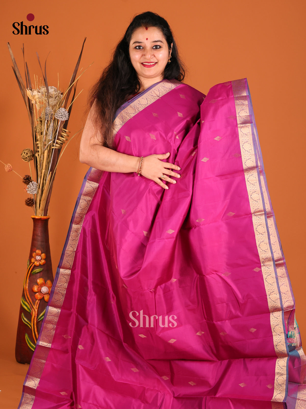 Purple & Blue Kanchipuram silk Saree with rich floral vine zari border-2
