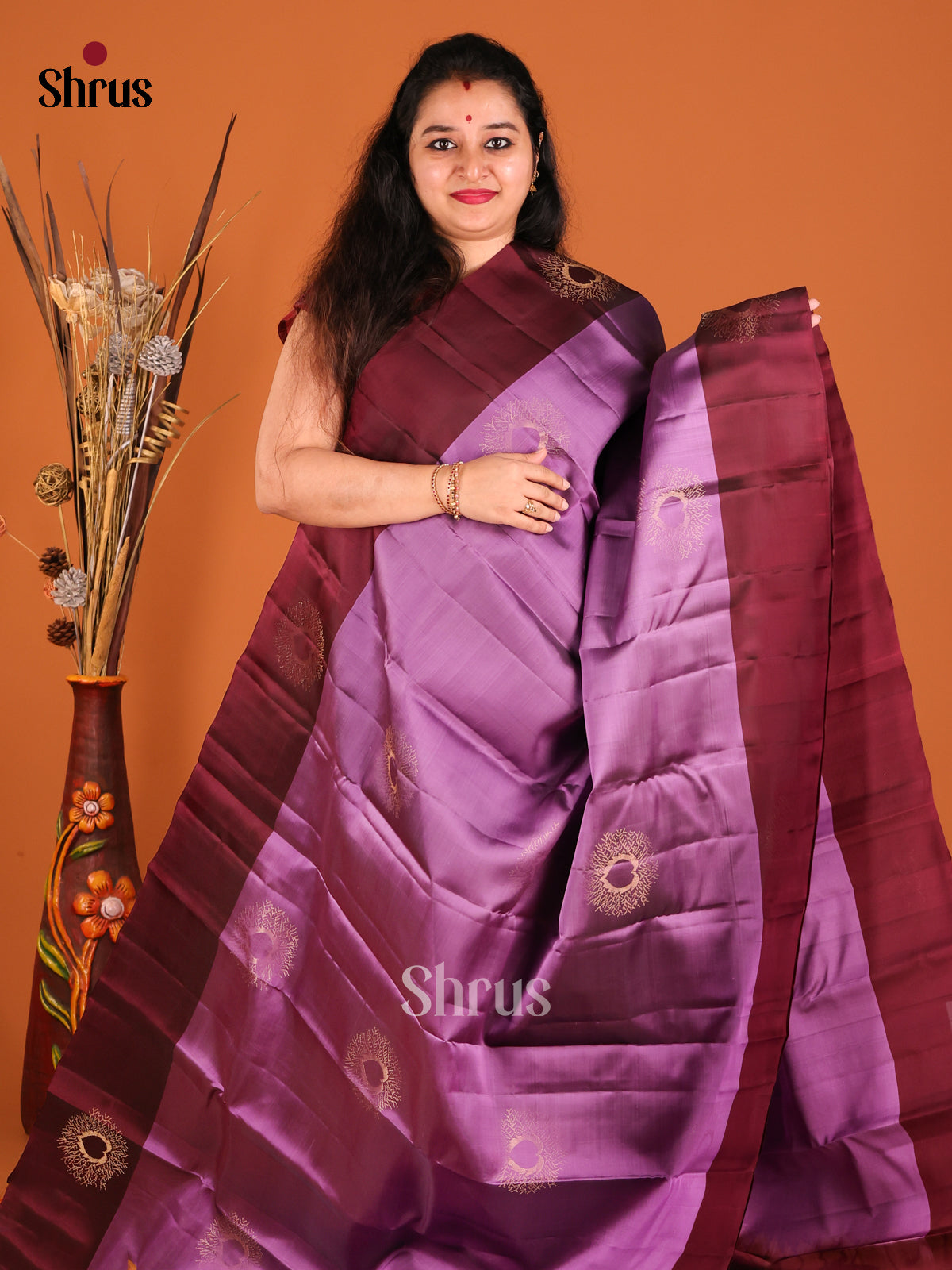 Lavender & Maroon Softsilk-halfpure Saree gold zari motifs