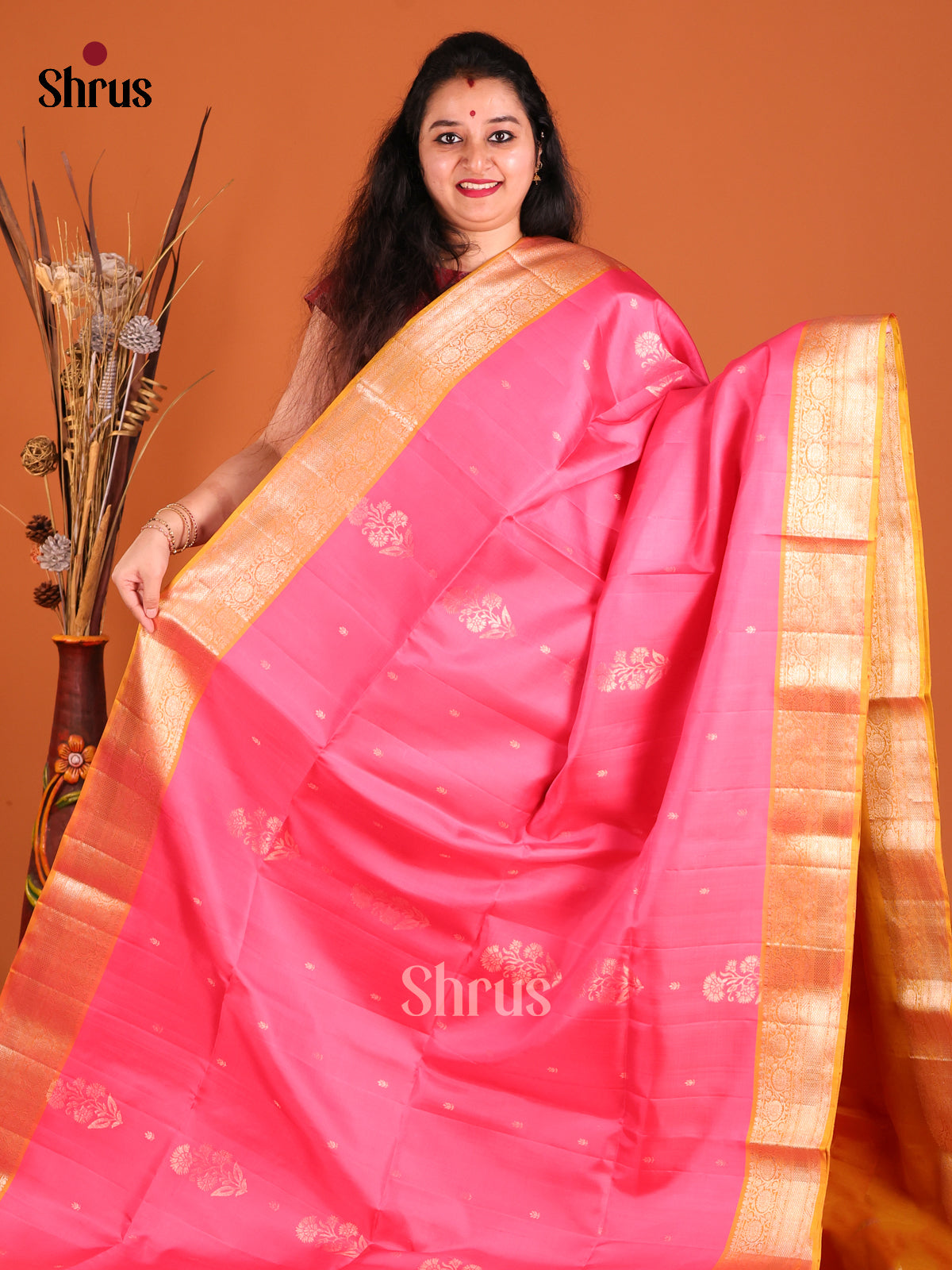 Pink & Orange Soft Silk Saree with contrast floral vines zari border-2