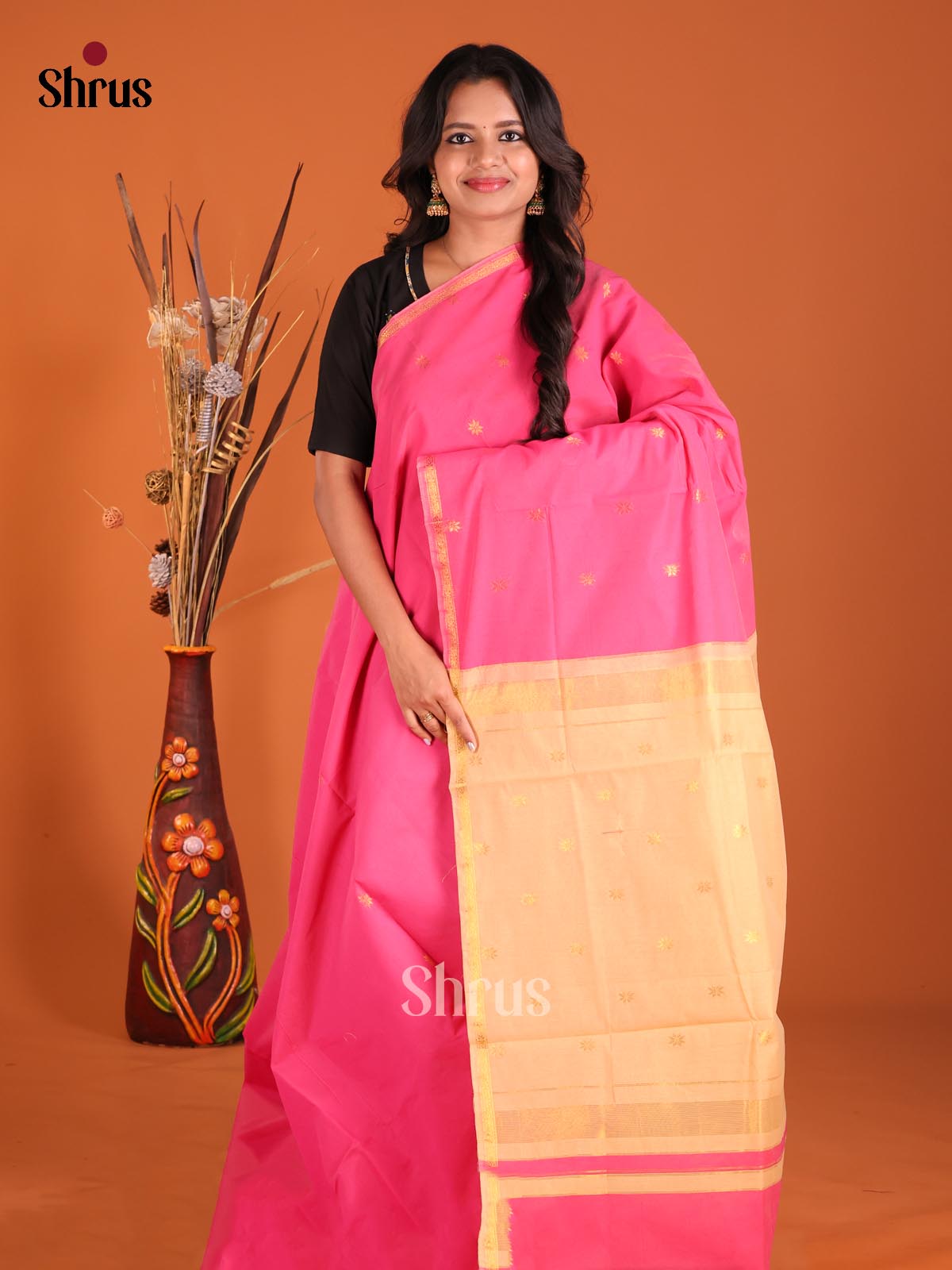 Pink & Peach- Semi Maheshwari Saree