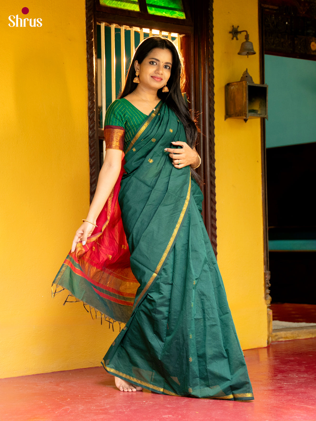 Green & Red - Semi Maheshwari Saree