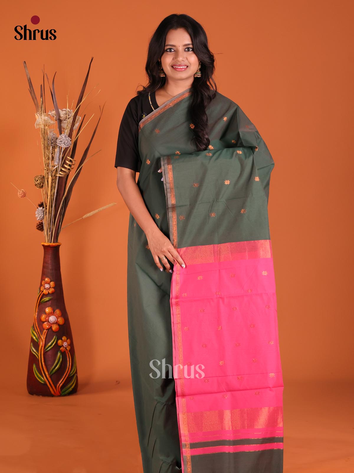 Green & Pink- Semi Maheshwari Saree