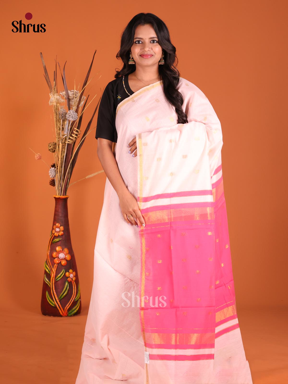 Cream & Pink - Semi Maheshwari Saree